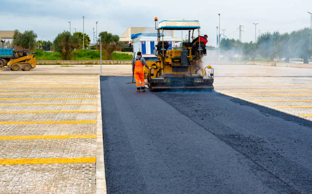 Best Professional Driveway Pavers  in Garden Plain, KS
