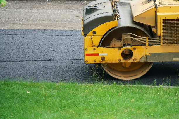 Best Driveway Paving Contractor  in Garden Plain, KS